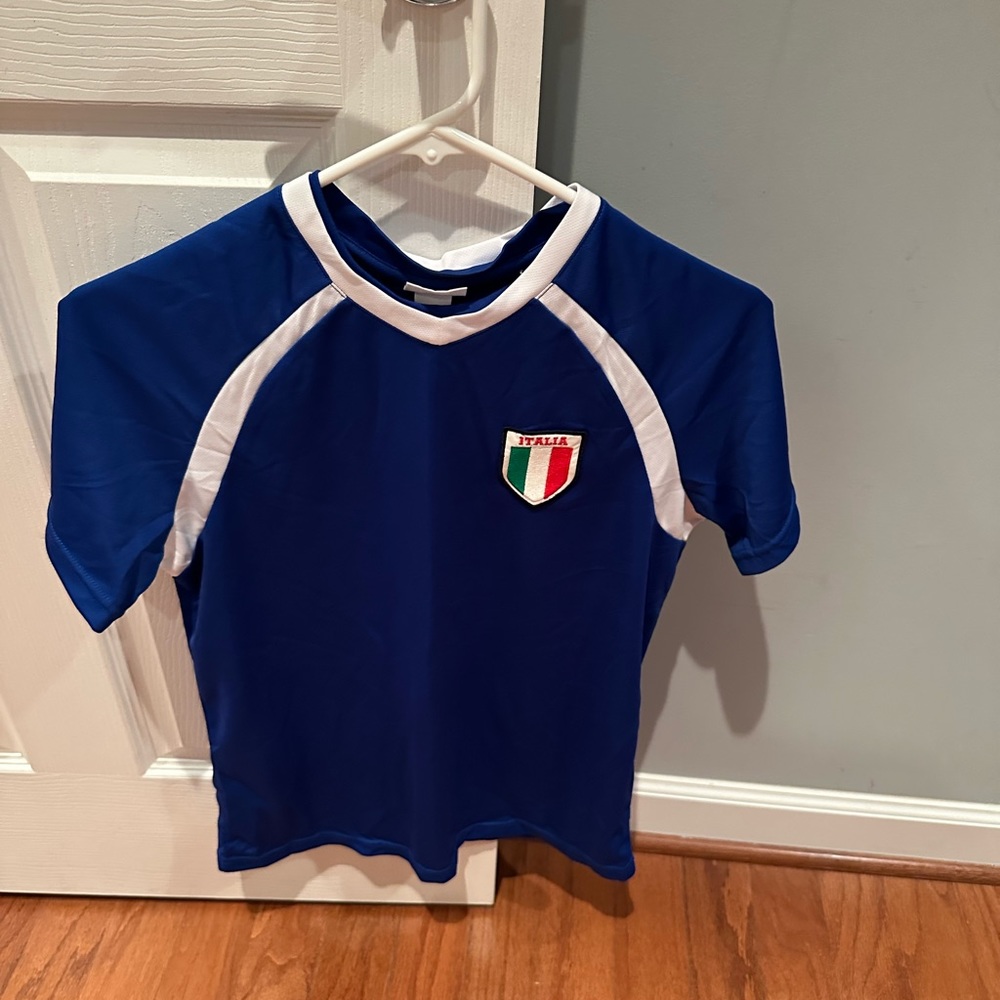 NWT- H&M Italy Soccer Jersey Kids 12-14